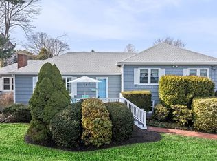 19-21 Cleveland Rd, Marblehead, MA 01945