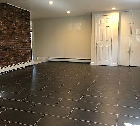 2nd image of 199 Wood St #1