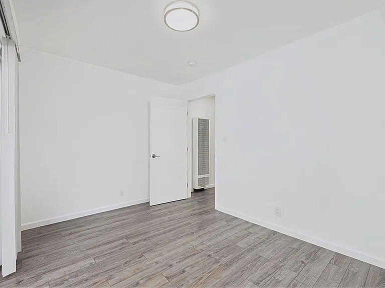 Montecito Ave 137 — Photo 22