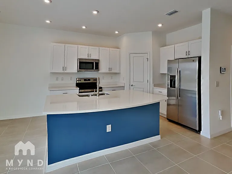 2274 Alee Ln — Photo 3