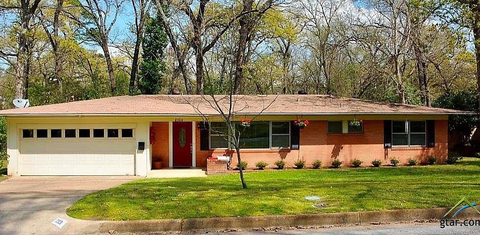 1st image of 2320 Woodhaven Dr