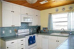 2nd image of 2204 Bienville Blvd