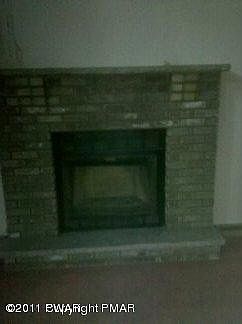 2nd image of 2336 Oak Ln