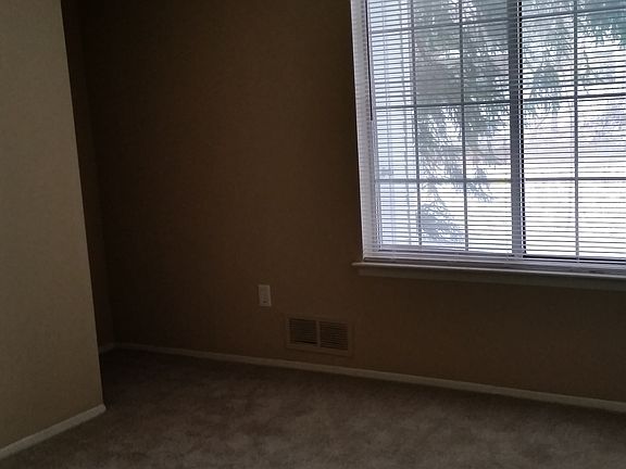 Guest Bedroom2