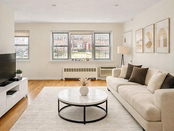 2nd image of 150-71 70rd #9A