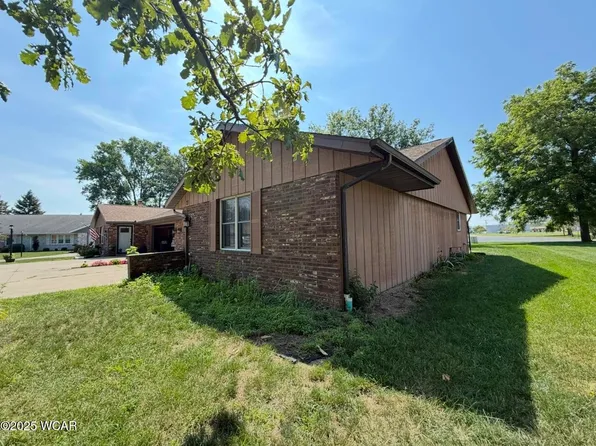 650 Golden Oaks Dr Unit 19, Van Wert, OH 45891