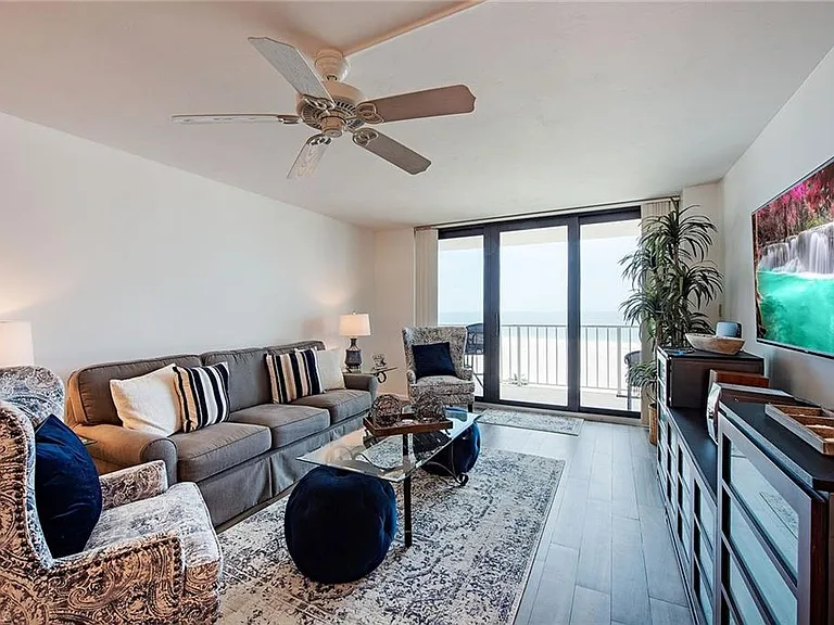 260 Seaview Ct #1505 — Photo 5