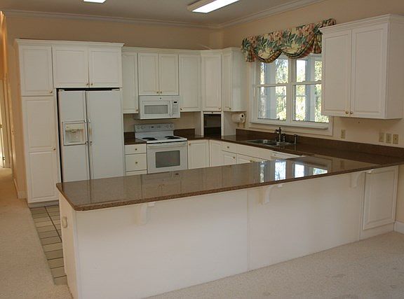 4th image of 163 Butler Lake Dr