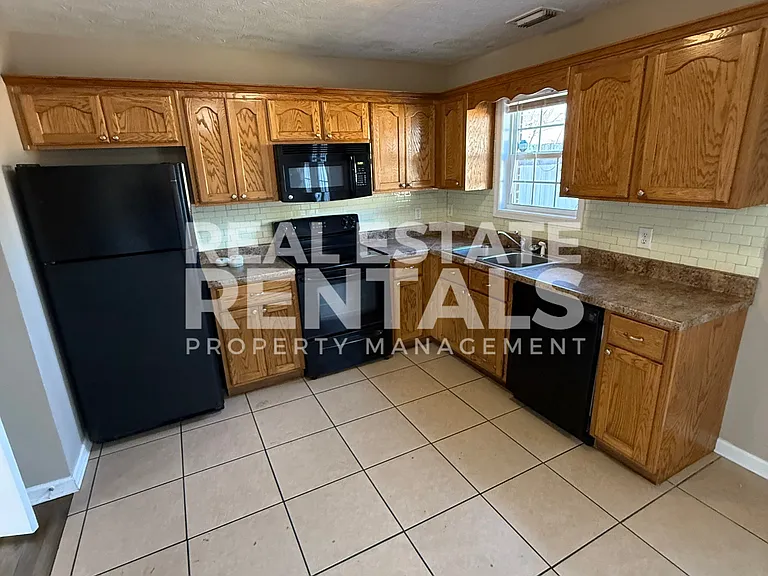 3627 Alford Bend Rd — Photo 3