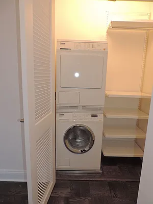 Rented by essential NEW YORK Real Estate | media 10