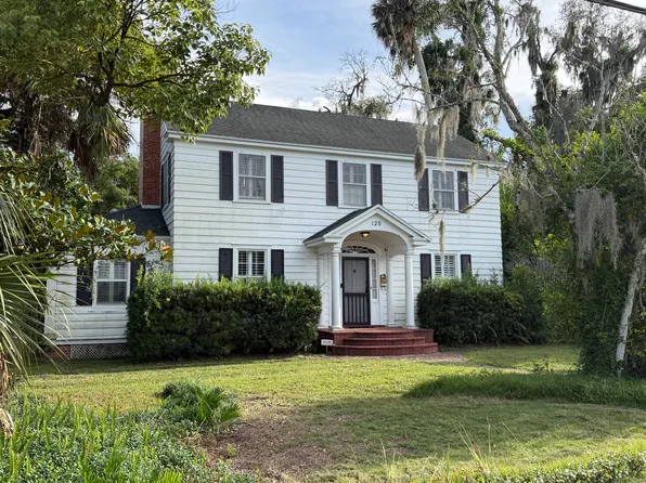 120 W Pennsylvania Ave, Deland, FL 32720