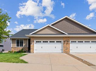 602 Dakota Ave, Tiffin, IA 52340