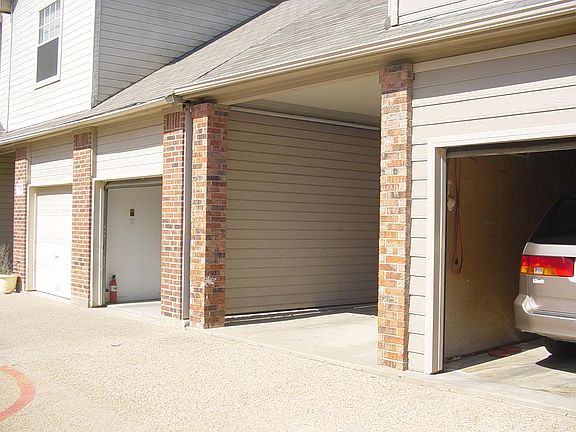 3rd image of 2504 Orangegrove Cir