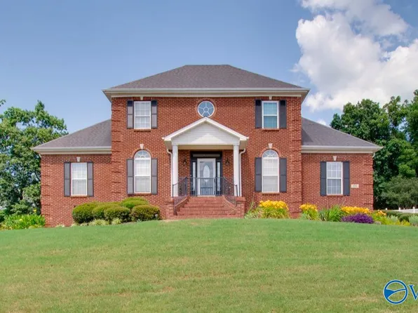 150 Rainbow Glen Cir, Madison, AL 35758