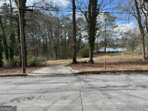 498 Lincoln Dr NW, Atlanta, GA 30318