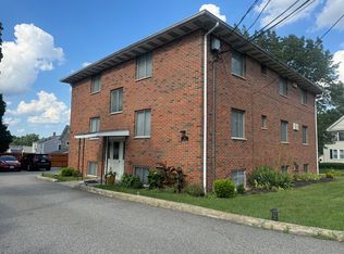 34 John St APT 2, Waltham, MA 02453