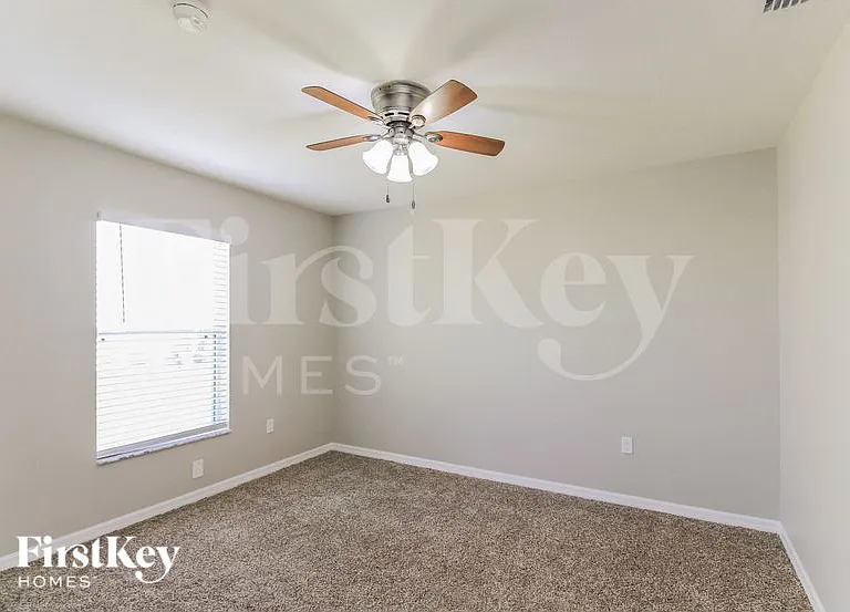 4 Ritchie Pl — Photo 11