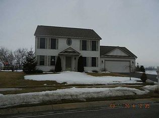 5235 Brint Crossing Blvd, Sylvania, OH 43560