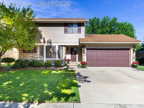 21508 Hall Rd, Woodhaven, MI 48183