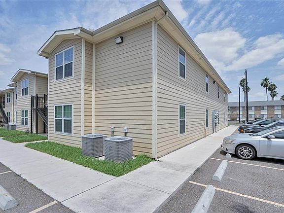2nd image of 601 Lindberg Ave