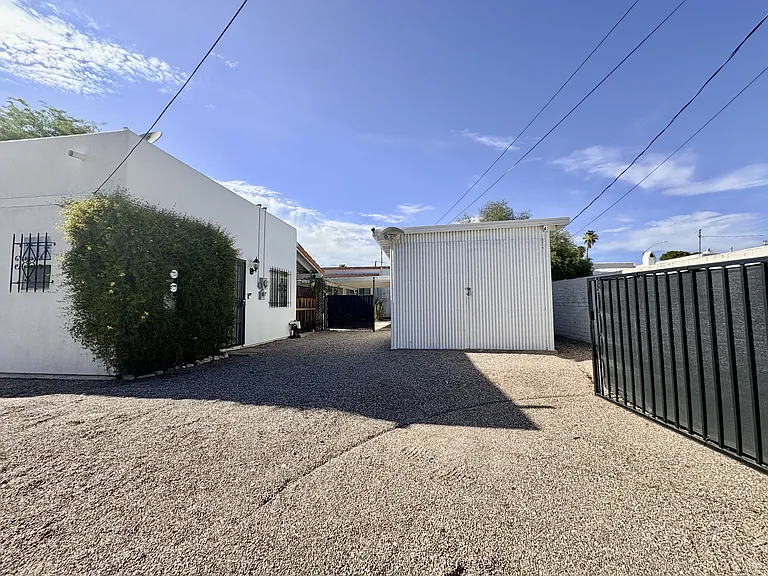 1718 E Grant Rd #2 — Photo 11