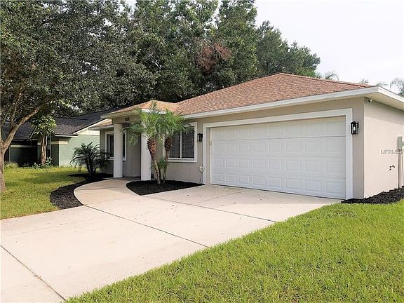 3rd image of 1623 Dusty Rose Ln