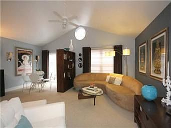 2nd image of 503 Holmes St #503