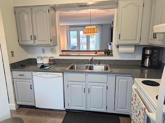 4th image of 361 Northview Ct
