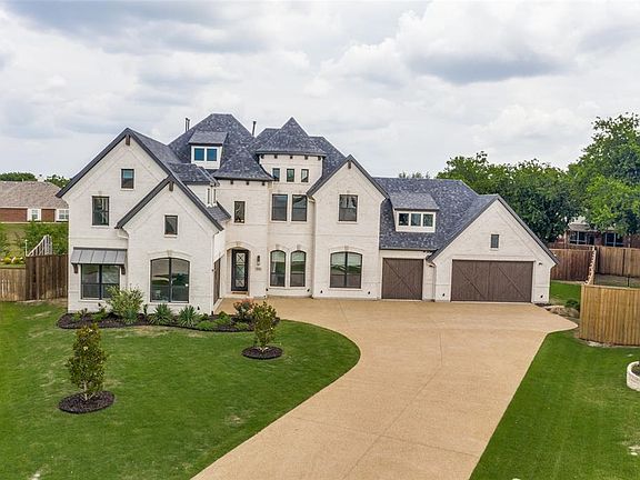 2nd image of 504 Basilica Ln