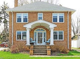17707 Lakewood Heights Blvd, Lakewood, OH 44107