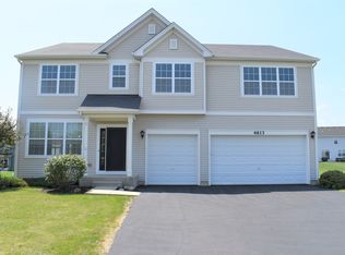 4613 McLaren Dr, Oswego, IL 60543