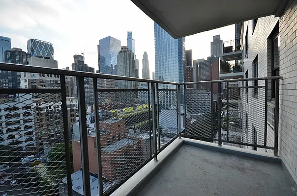 Rented by Keller Williams NYC | media 4