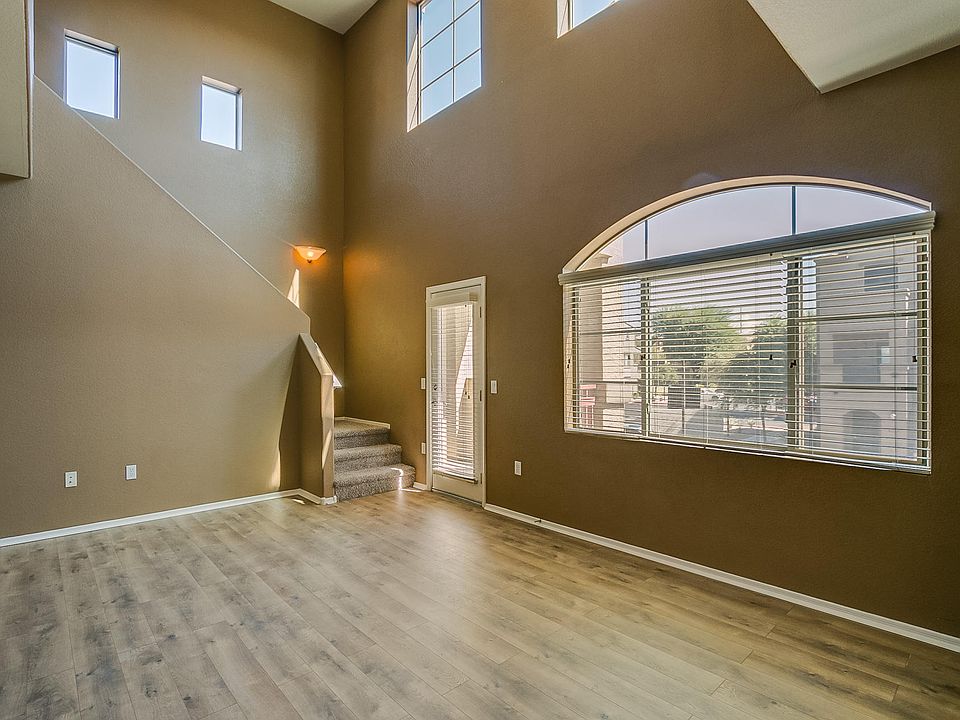1st image of 2401 E RIO SALADO Parkway #1116
