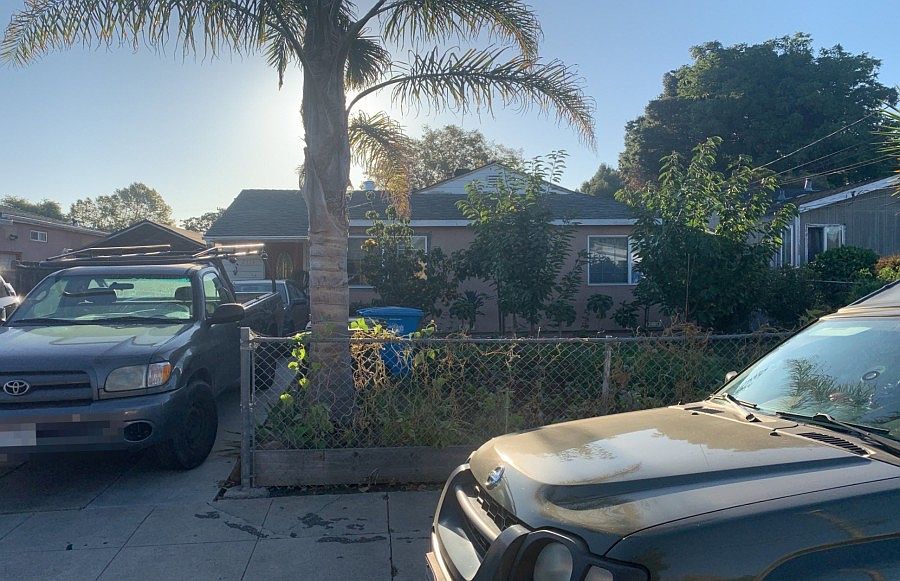 1st image of 2354 Poplar Ave