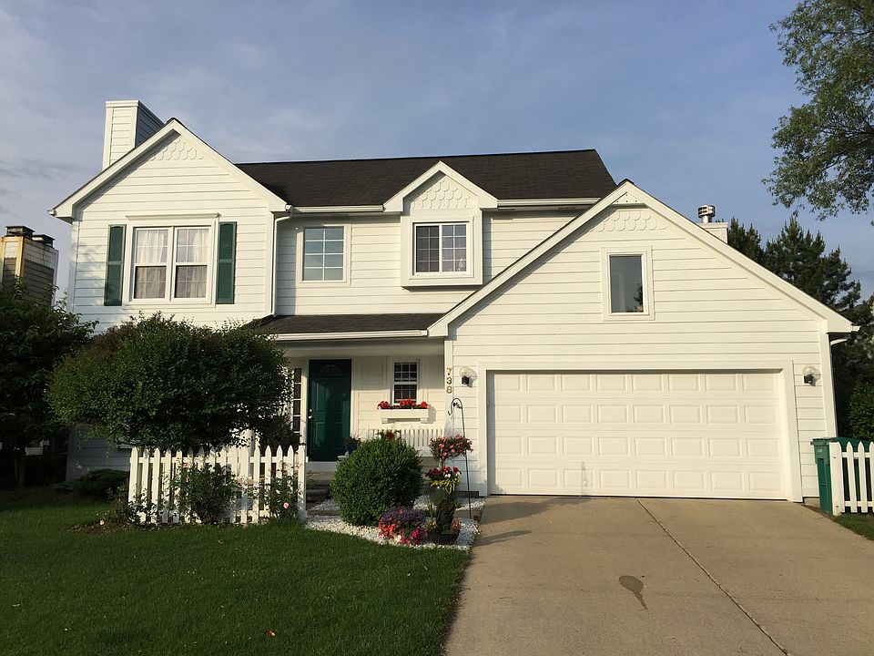 1st image of 738 Hathaway Dr