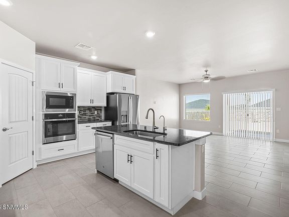 5th image of 2653 Blue Heron Pl