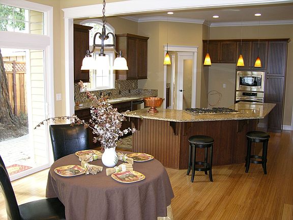 Nook towards kitchen