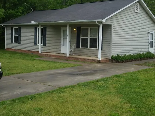 914 Baker Blvd, Gastonia, NC 28052