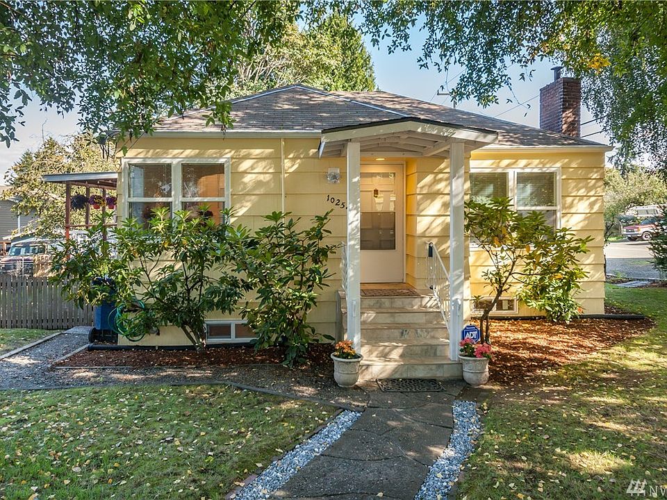 Charming mid-century home with a full basement