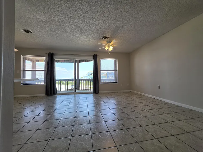 1448 Tina Dr #214 — Photo 7