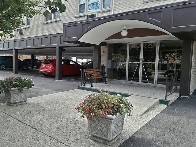 1st image of 8245 Belmont Ave APT 5l