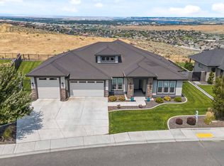 2132 Legacy Ln, Richland, WA 99352