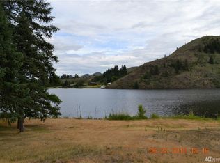 685 Loomis Oroville Rd, Tonasket, WA 98855