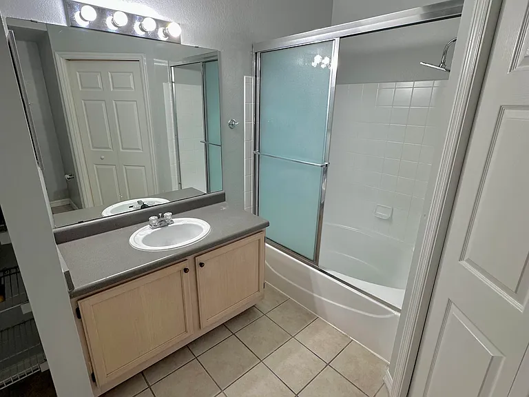 6412 Queens Borough Ave #209 — Photo 22
