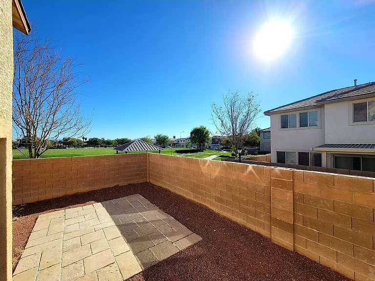 1013 Shades End Ave — Photo 40