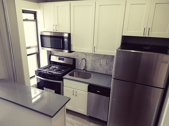 3rd image of 498 W 159th St APT 1F
