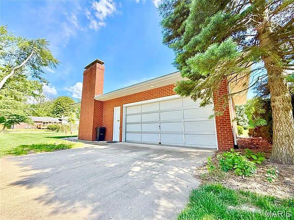 2nd image of 3215 Morkel Dr