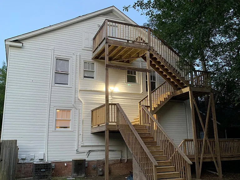 1133 Woodrow St #F — Photo 6