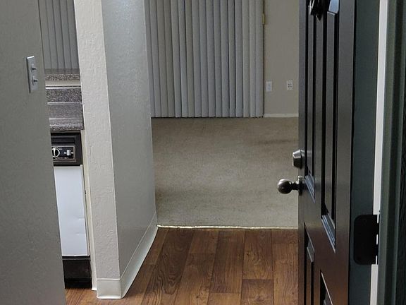 4th image of 1773 Heritage Ln APT 2050