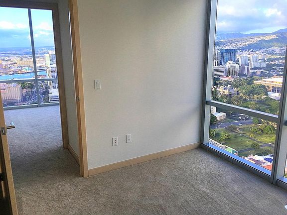 2nd and 3rd bedroom (adjacent views)